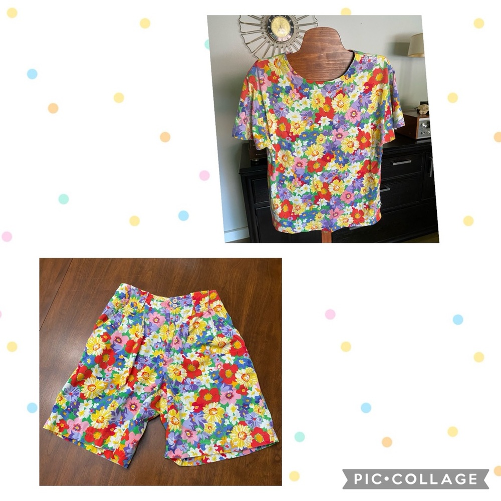Extremely Cute Vintage Floral Two Piece‎ Set
